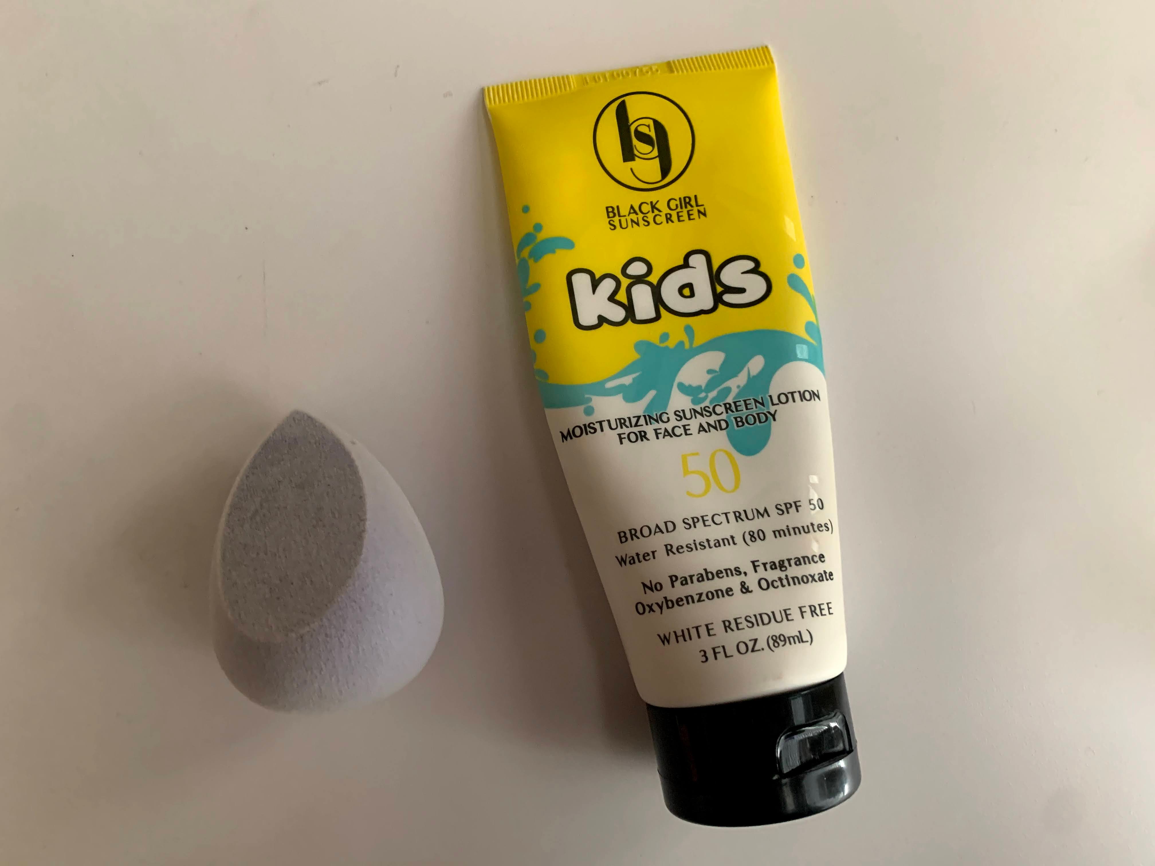 How to Reapply Sunscreen with a Microfiber Sponge + Black Girl Sunscreen Kids SPF 50